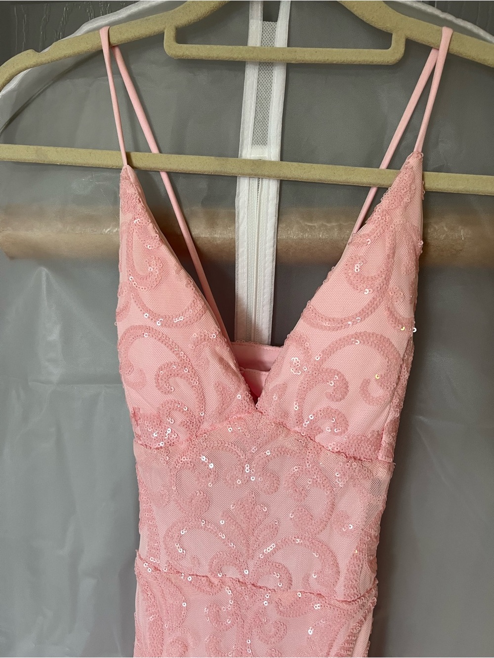 Windsor Pink Sequin V-Neck Mermaid Prom Dress - Picture 4 of 5
